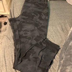 Lightly worn Lululemon full length leggings